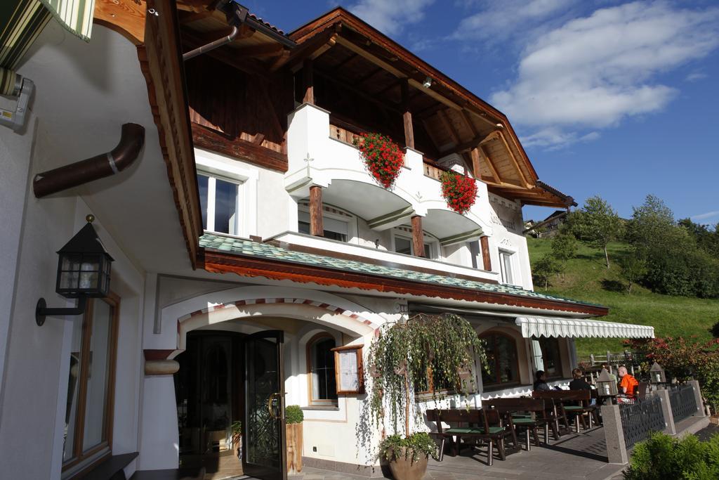 Hotel Hubertusstube Laion Exterior photo